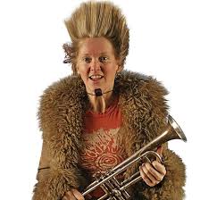Yngvil Vatn Guttu holding her trumpet.